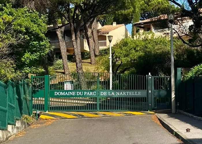 Lejlighed Vue Panoramique, Acces Plage, Piscine Sainte-Maxime