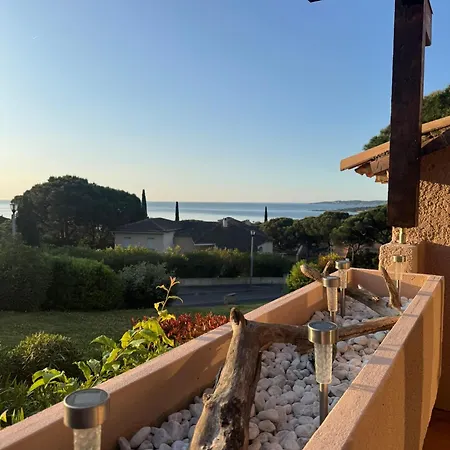 Vue Panoramique, Acces Plage, Piscine Apartment Sainte-Maxime