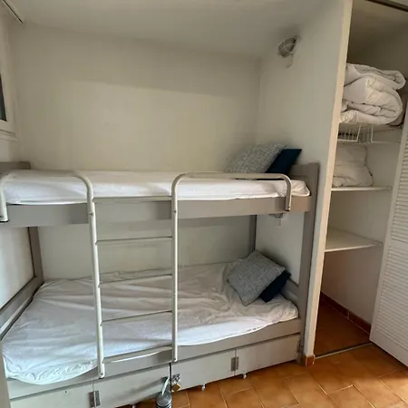 Vue Panoramique, Acces Plage, Piscine Apartment *