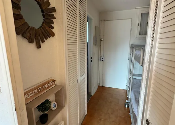 Апартаменты Vue Panoramique, Acces Plage, Piscine Сент-Максим